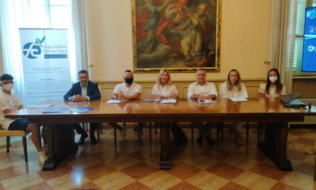 A CIVITANOVA SI REGATA PER LA COOPERAZIONE