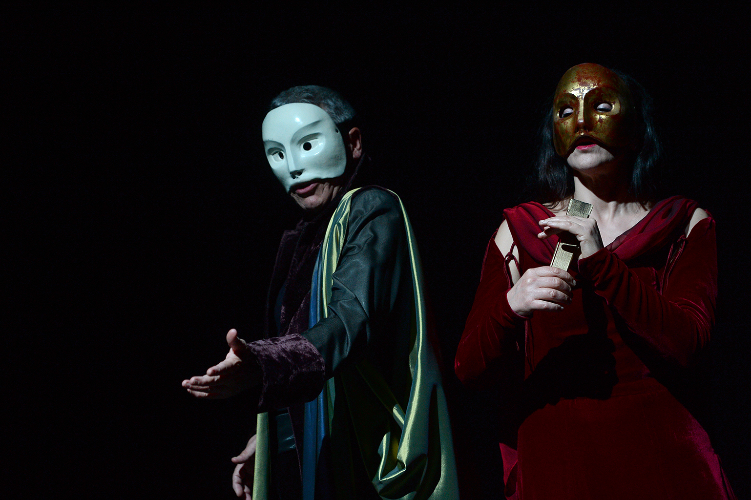 CENTRO TEATRALE BRESCIANO TEATRO SANTA CHIARA LA CANZONE DI GIAS