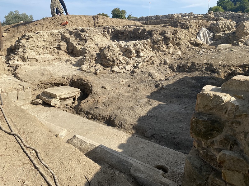 CUPRA MARITTIMA, SCOPERTA LA SOGLIA DI ACCESSO ALLA PIAZZA FORENSE DELLA CIVITA