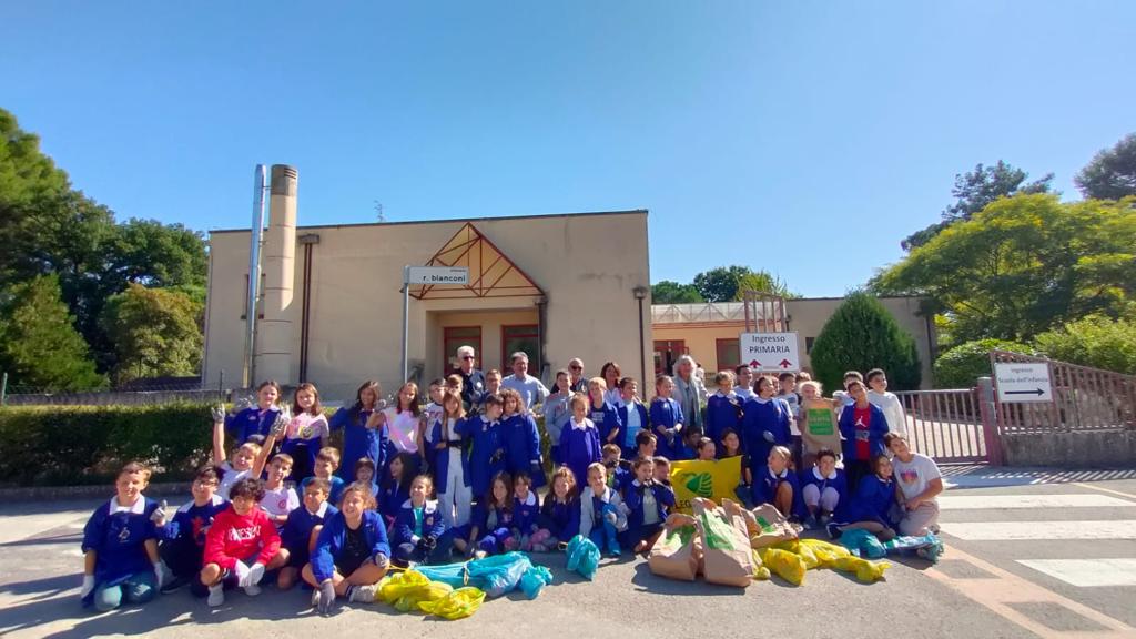 “PULIAMO IL MONDO”: L’INIZIATIVA DI LEGAMBIENTE TORNA A COINVOLGERE LE SCUOLE SETTEMPEDANE