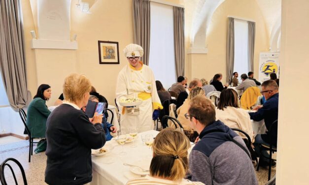 L’ALBERGHIERO “G. VARNELLI” DI CINGOLI E LA RASSEGNA NAZIONALE DI TEATRO INTEGRATO: UN SUCCESSO DI PROFESSIONALITÀ E ACCOGLIENZA