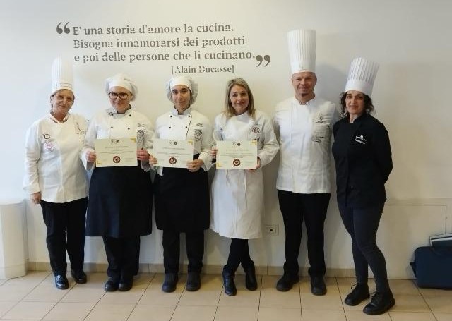 ALBERGHIERO URBANI VERSO LE FINALI DEL CAMPIONATO NAZIONALE DI PASTICCERIA