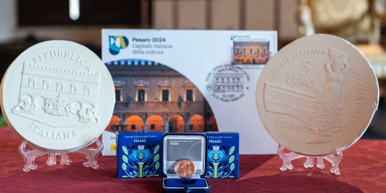 PESARO2024: PRESENTA LA MONETA E IL FRANCOBOLLO