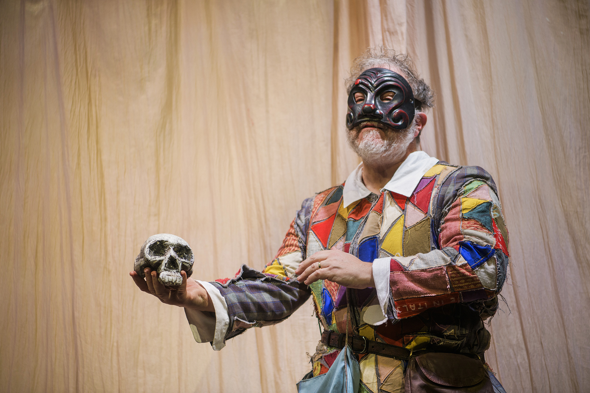 “arlecchino?” al teatro delle muse di ancona