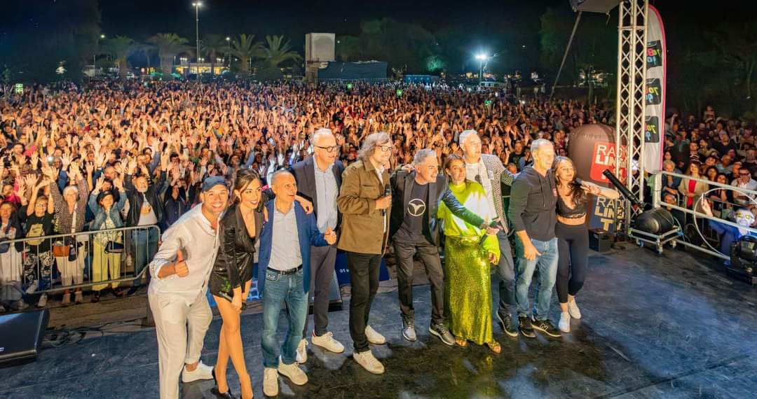Grande successo al Varco sul Mare di Civitanova Marche per l’anteprima di Radio 708090 Disco Dance