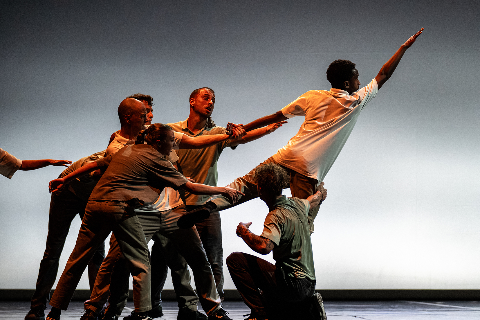 PRELUDE 2 foto di Julie Cherki