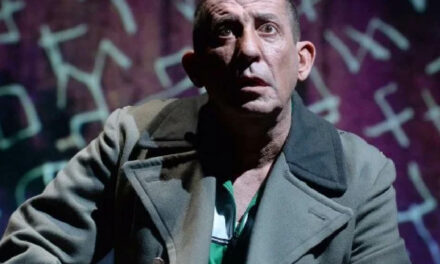 MONTECAROTTO: INIZIA LA RASSEGNA TEATRALE “PERDERE LA TESTA”