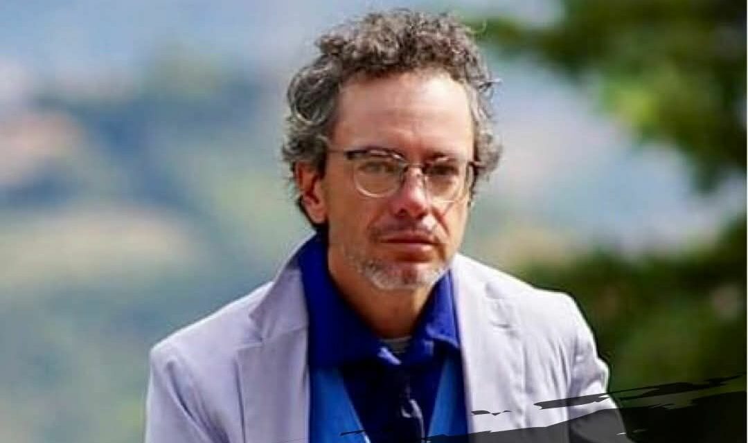 “CERCASI SILVIA. DISPERATAMENTE” AL TEATRO PANETTONE DI ANCONA