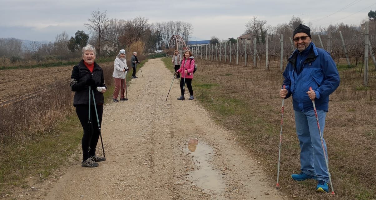 CAMMINATA DI NORDIC WALKING A COLLI DEL TRONTO