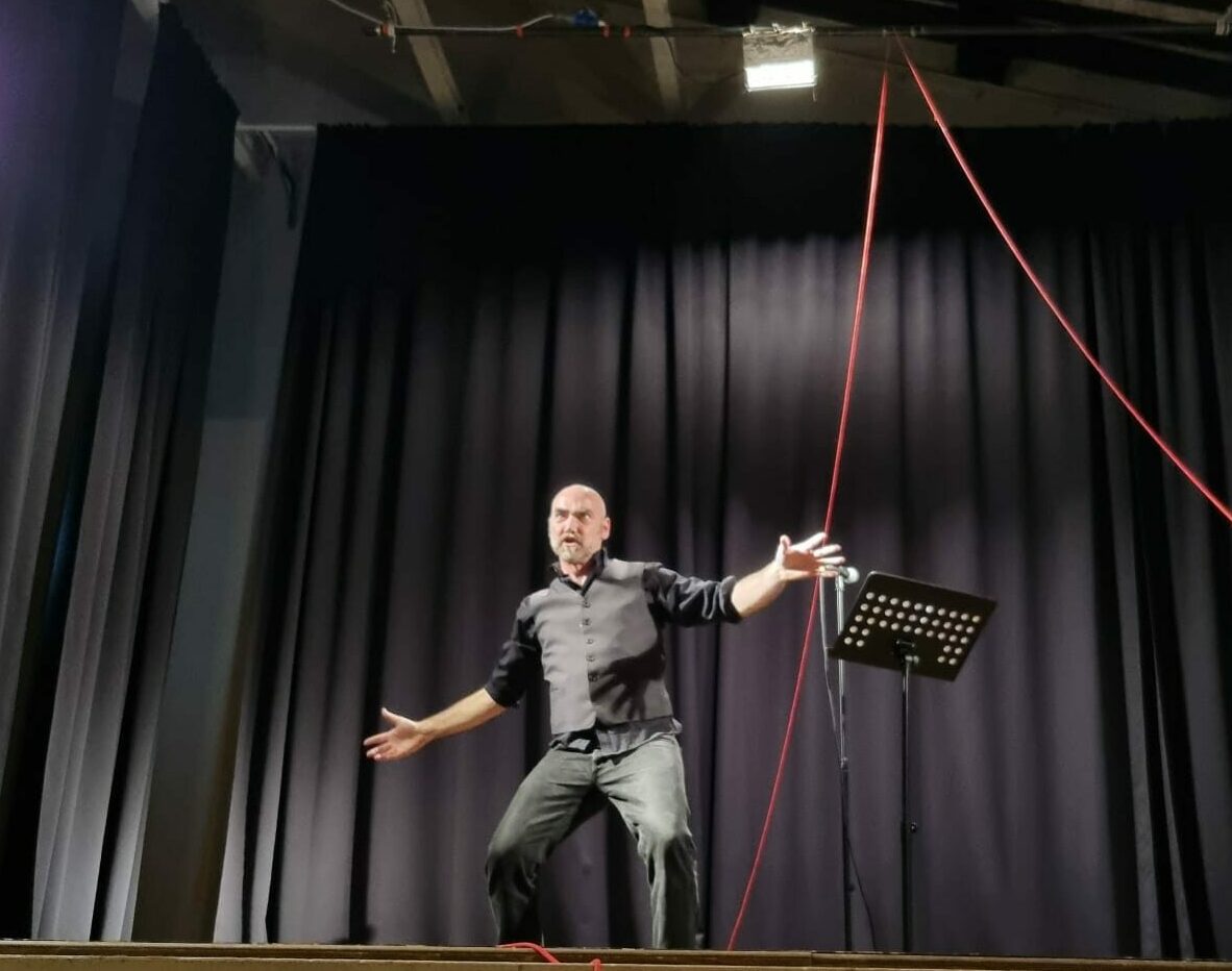 spettacolo “Minotaurus” a Monte San Martino