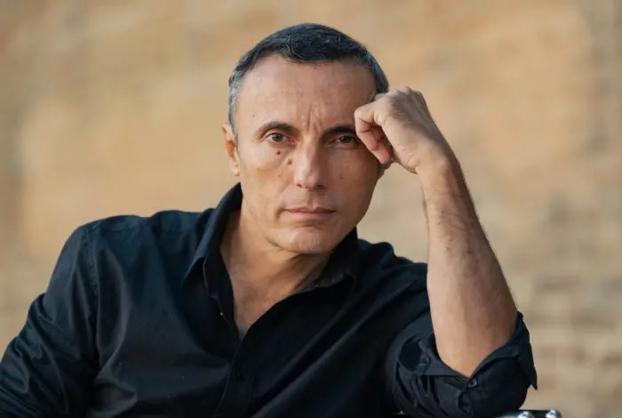 “LAPOCALISSE” AL TEATRO GIACCONI DI CHIARAVALLE