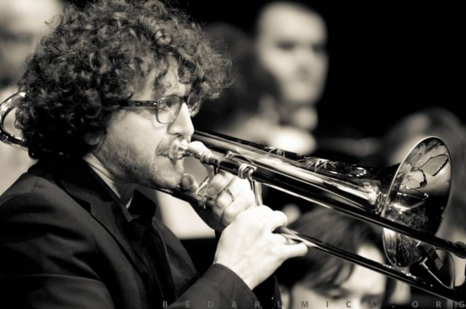 Concerti nel Chiostro di Civitanova Alta: Un Programma di Musica di Classe

