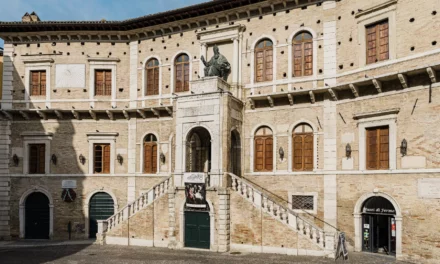 FERMO: APRE LA MOSTRA “SORELLE ARTI”