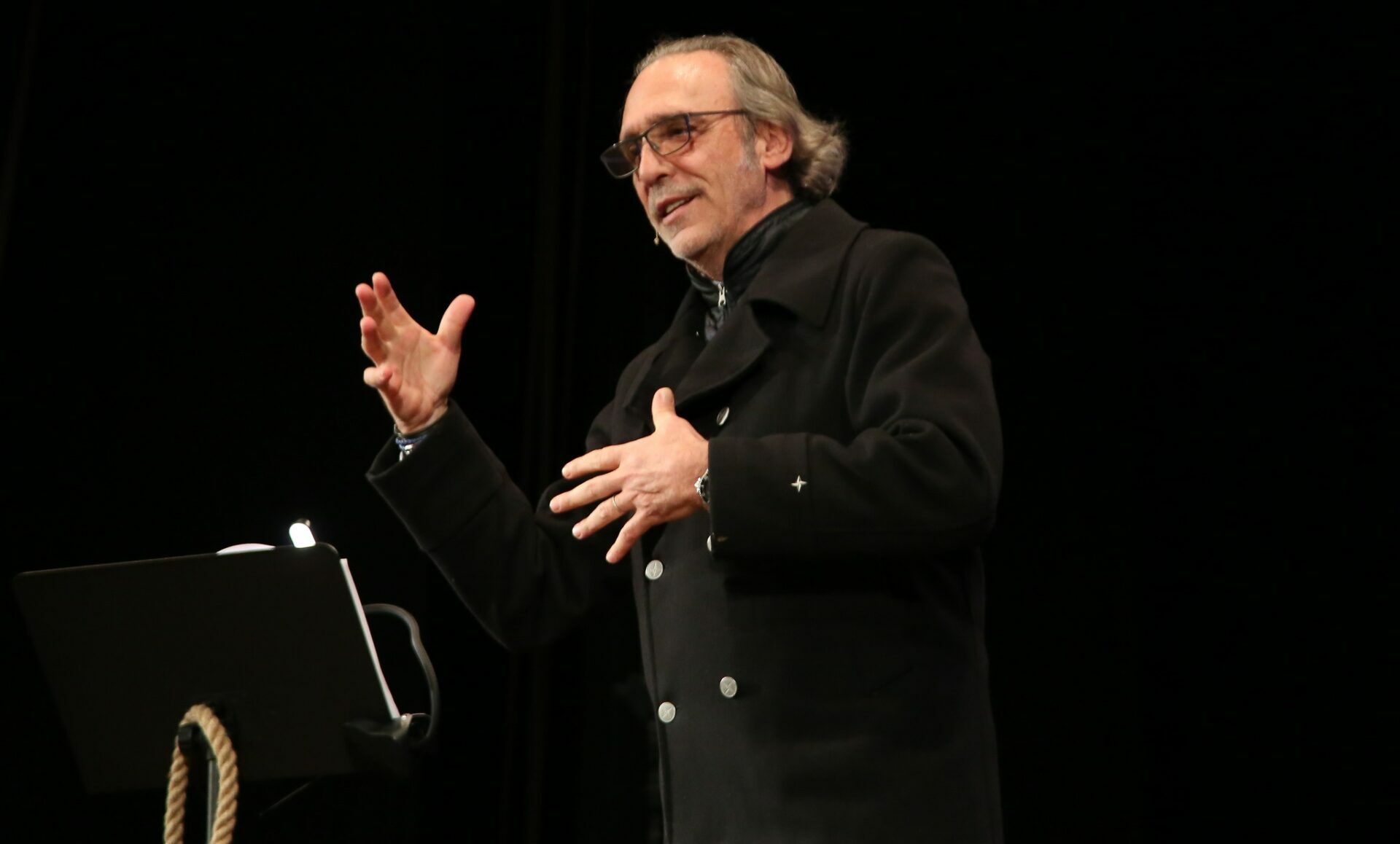 Luca Ward al Politeama di Tolentino