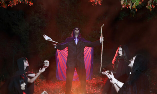 HALLOWEEN MYSTERY FEST A MONTELUPONE