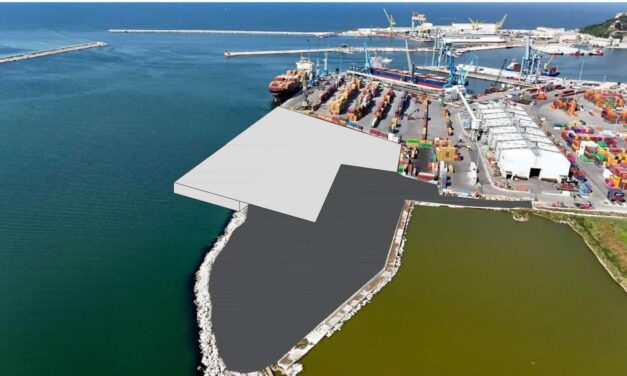 PORTO DI ANCONA: APPROVATA VARIANTE PER BANCHINA 27, TEMPI RIDOTTI E RISPARMI