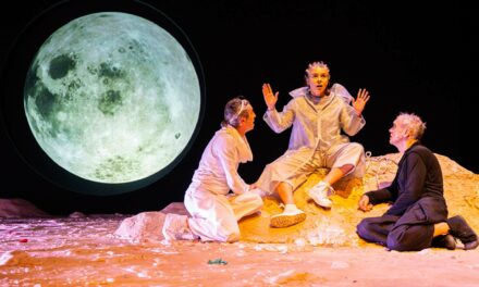 IL CONTRARIO DI ME: SPETTACOLO PER FAMIGLIE AL TEATRO LAURO ROSSI DI MACERATA