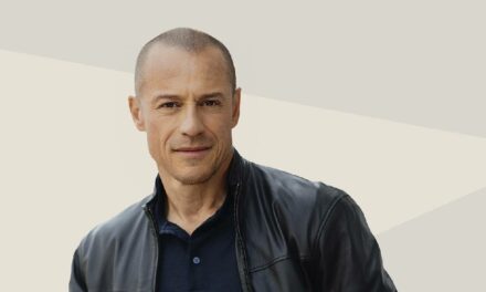 STEFANO ACCORSI PORTA ‘NESSUNO. LE AVVENTURE DI ULISSE’ AL TEATRO DELL’AQUILA DI FERMO