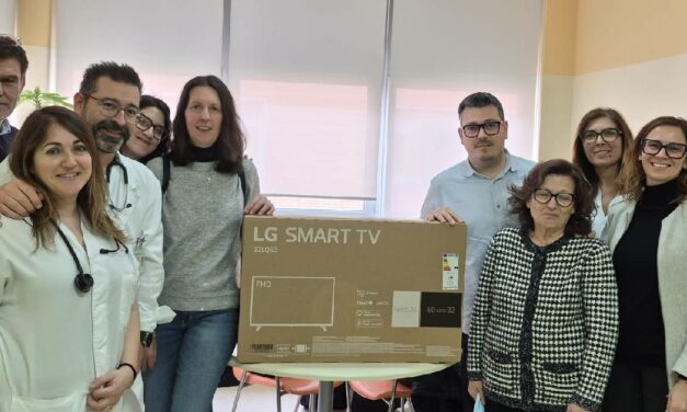 DONAZIONE DI UN TELEVISORE AL REPARTO DI PNEUMOLOGIA DELL’OSPEDALE CARLO URBANI DI JESI