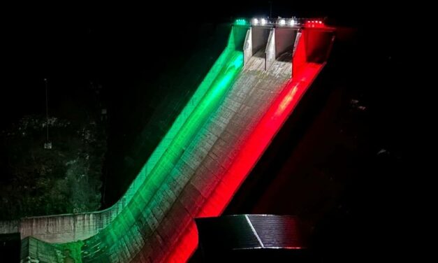 LA DIGA DI CASTRECCIONI SI ILLUMINA CON ‘BAGLIORI NELLA NOTTE’