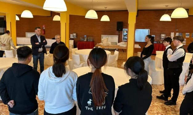 CAPODARCO COMPIE 60 ANNI: CELEBRAZIONE CON ISTITUZIONI E ALTA CUCINA