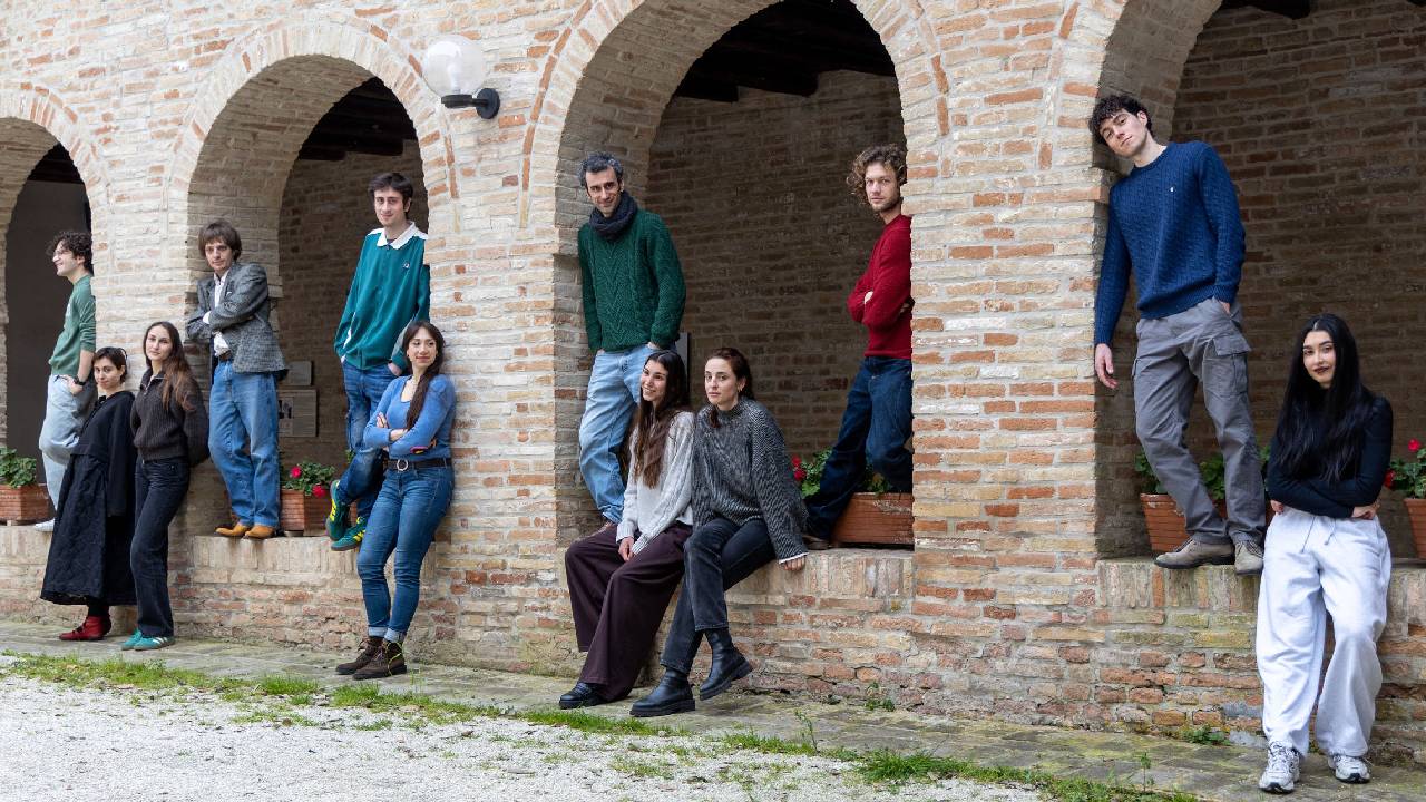'L'IMPRESARIO DI SMIRNE' DELLA COMPAGNIA DEI GIOVANI DI MARCHE TEATRO AD ANCONA foto Claudio Penna