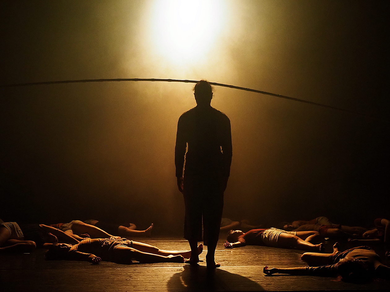 DANZA-ANTIGONE-TEATRO-MATELICA-APRILE