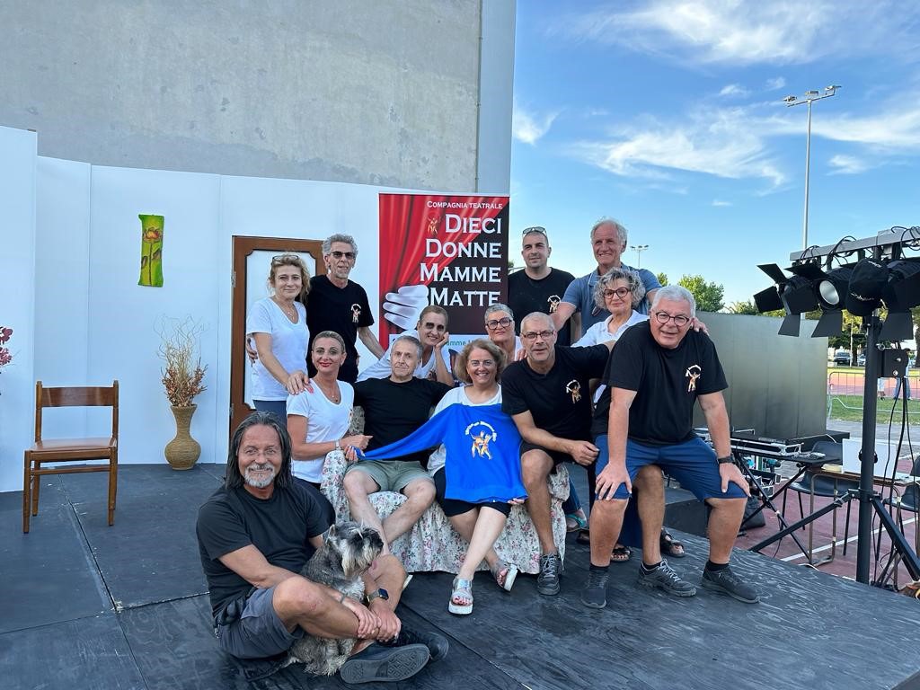 TEATRO-CAMERINO-COMPAGNIA-AMATORIALE-APRILE