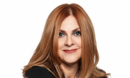 MAIOLATI SPONTINI: MARINA MASSIRONI CHIUDE LA STAGIONE CON ‘MA CHE RAZZA DI OTELLO?’