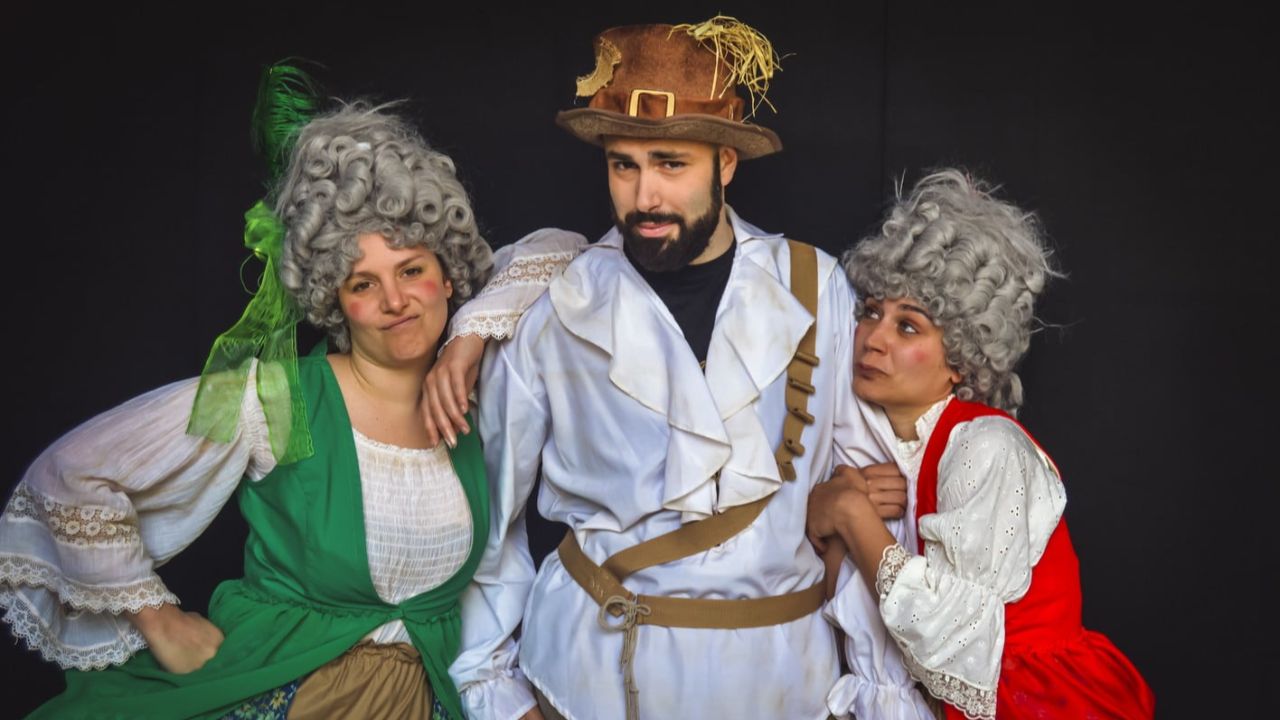 CIVITANOVA MARCHE: GRAN FINALE AL TEATRO ANNIBAL CARO CON 'LE SORELLASTRE DI CENERENTOLA'