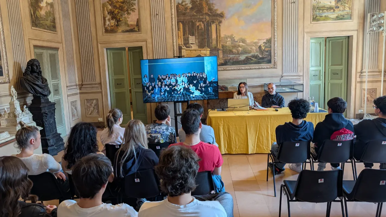 Banco di scena_1 CON 'BANCO DI SCENA' 2026 IL TEATRO PERGOLESI DI JESI APRE LE SUE PORTE A 50 STUDENTI
