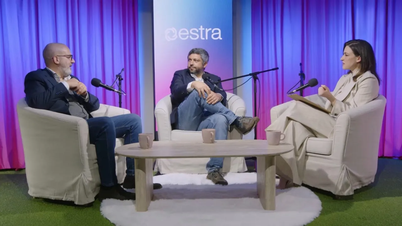 DIGITALIZZAZIONE E TRANSIZIONE AMBIENTALE: IL QUARTO EPISODIO DEL PODCAST 'L'ENERGIA NECESSARIA' DI ESTRA ONLINE DAL 21 MAGGIO