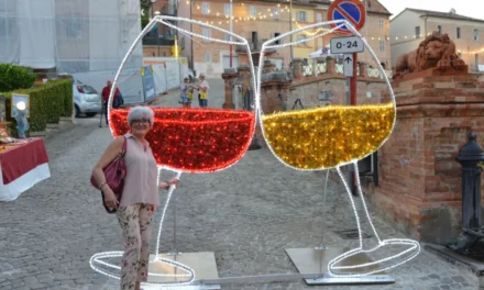 SANT’ANGELO DIVINO ACCENDE L’ESTATE CON MUSICA, SAPORI E CONVIVIALITÀ NEL CUORE DEL BORGO