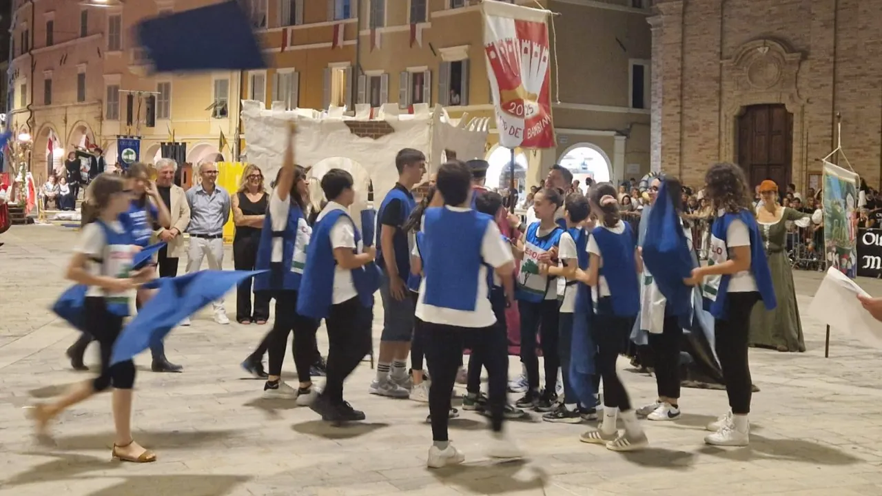 Palio Bambini a Villa di Cesolo 45° PALIO DEI CASTELLI AL VIA A SAN SEVERINO: INIZIANO I GIOCHI DEI BAMBINI