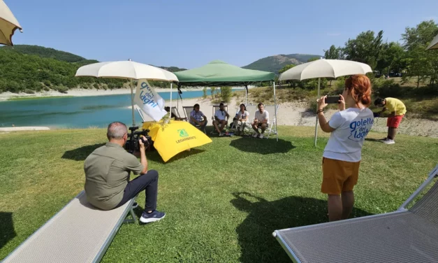 LAGO DI FIASTRA, ACQUE D’ECCELLENZA CONFERMATE DA LEGAMBIENTE E QUATTRO VELE