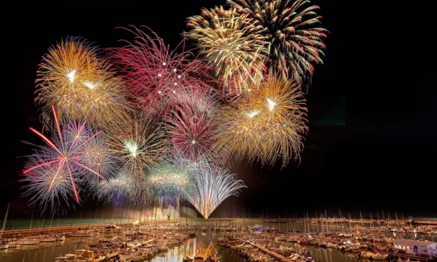 CIVITANOVA, DOPPIO SPETTACOLO PIROTECNICO PER FERRAGOSTO E SAN PATRONO
