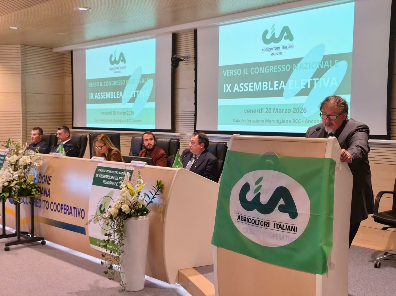 CARO CARBURANTE STRANGOLA AGRICOLTURA E PESCA NELLE MARCHE CARO CARBURANTE STRANGOLA AGRICOLTURA E PESCA NELLE MARCHE