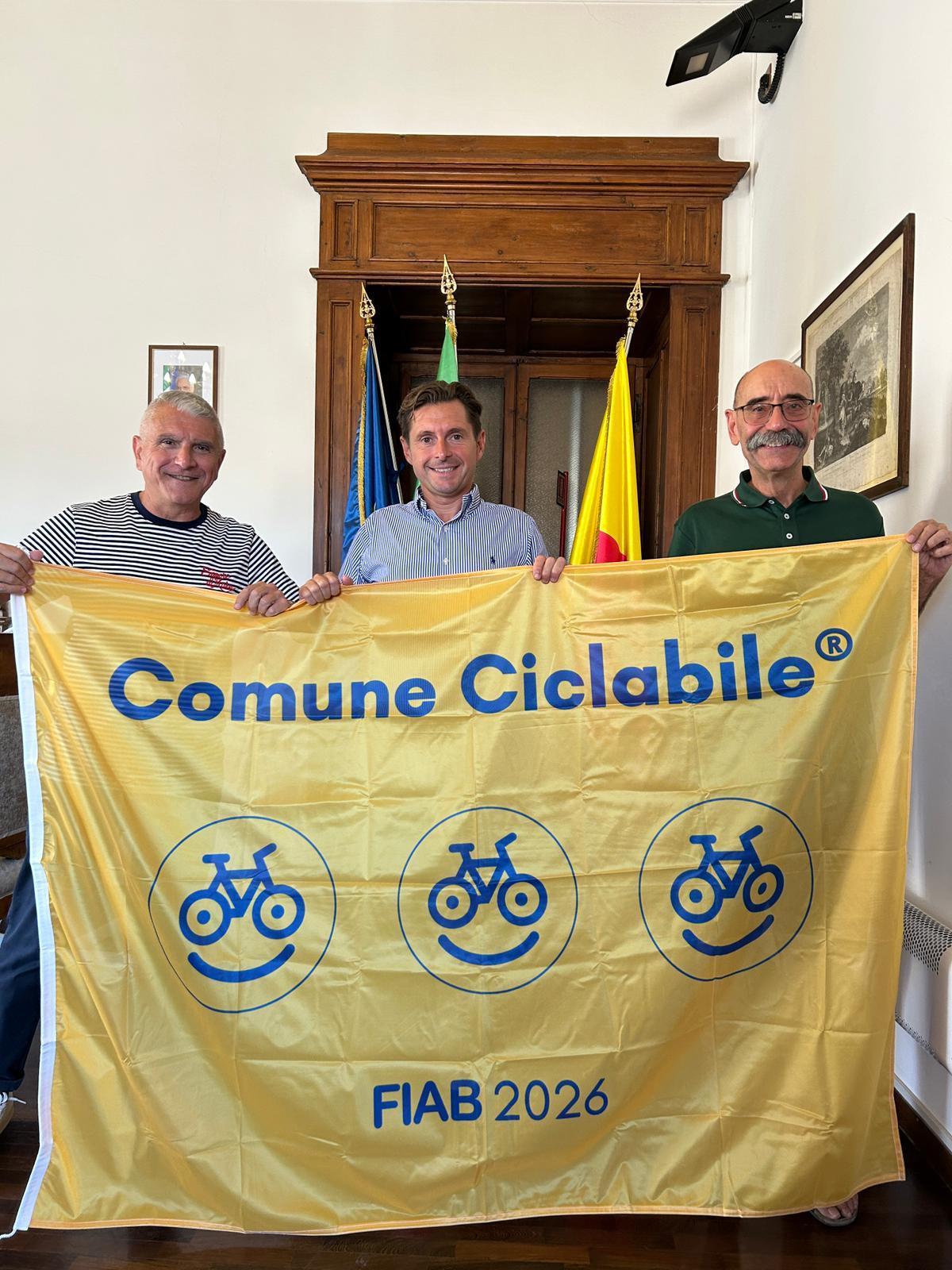 ASCOLI PICENO si conferma ‘ComuneCiclabile’ con 3 bikesmile ASCOLI PICENO si conferma 'ComuneCiclabile' con 3 bikesmile