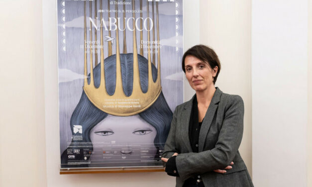 La 59ª stagione lirica del TEATRO PERGOLESI di JESI con lo sguardo di VIRGINIA MORI