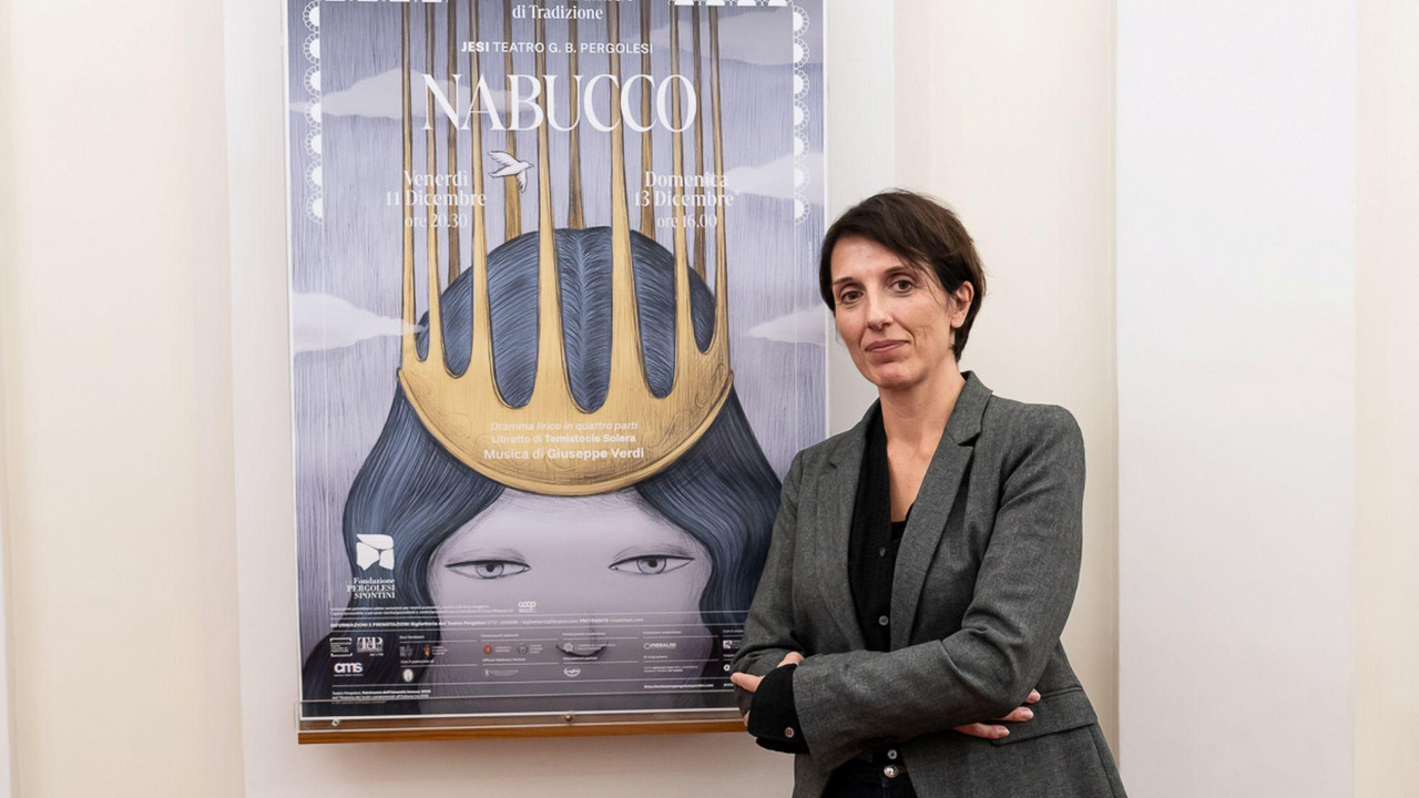 La 59ª stagione lirica del TEATRO PERGOLESI di JESI nello sguardo di VIRGINIA MORI La 59ª stagione lirica del TEATRO PERGOLESI di JESI nello sguardo di VIRGINIA MORI