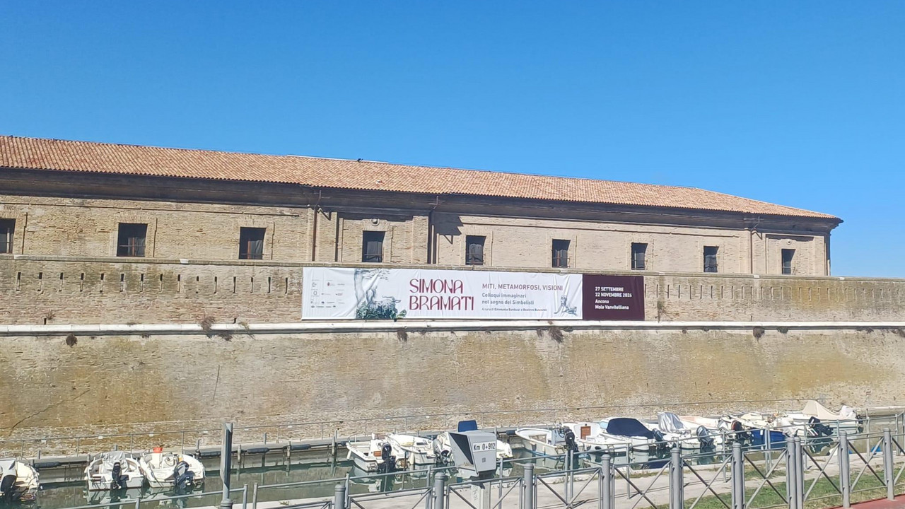 Miti, metamorfosi e visioni: ad ANCONA la mostra di SIMONA BRAMATI