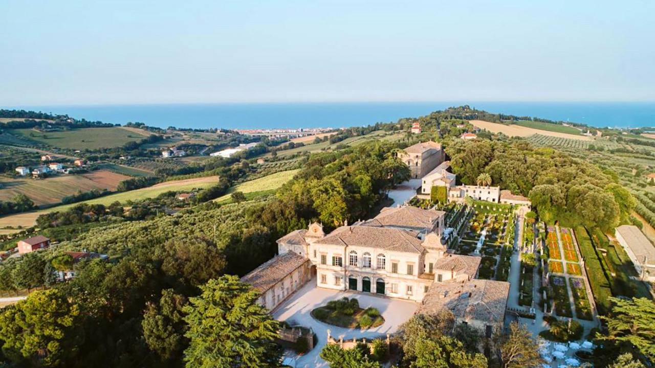 VILLA BUONACCORSI: un’estate di visite sold out e lavori in corso a POTENZA PICENA VILLA BUONACCORSI: un'estate di visite sold out e lavori in corso a POTENZA PICENA