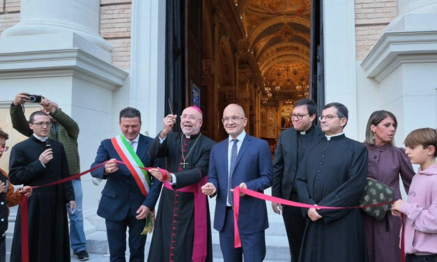 Riaperto a TOLENTINO il DUOMO DI SAN CATERVO dopo il sisma