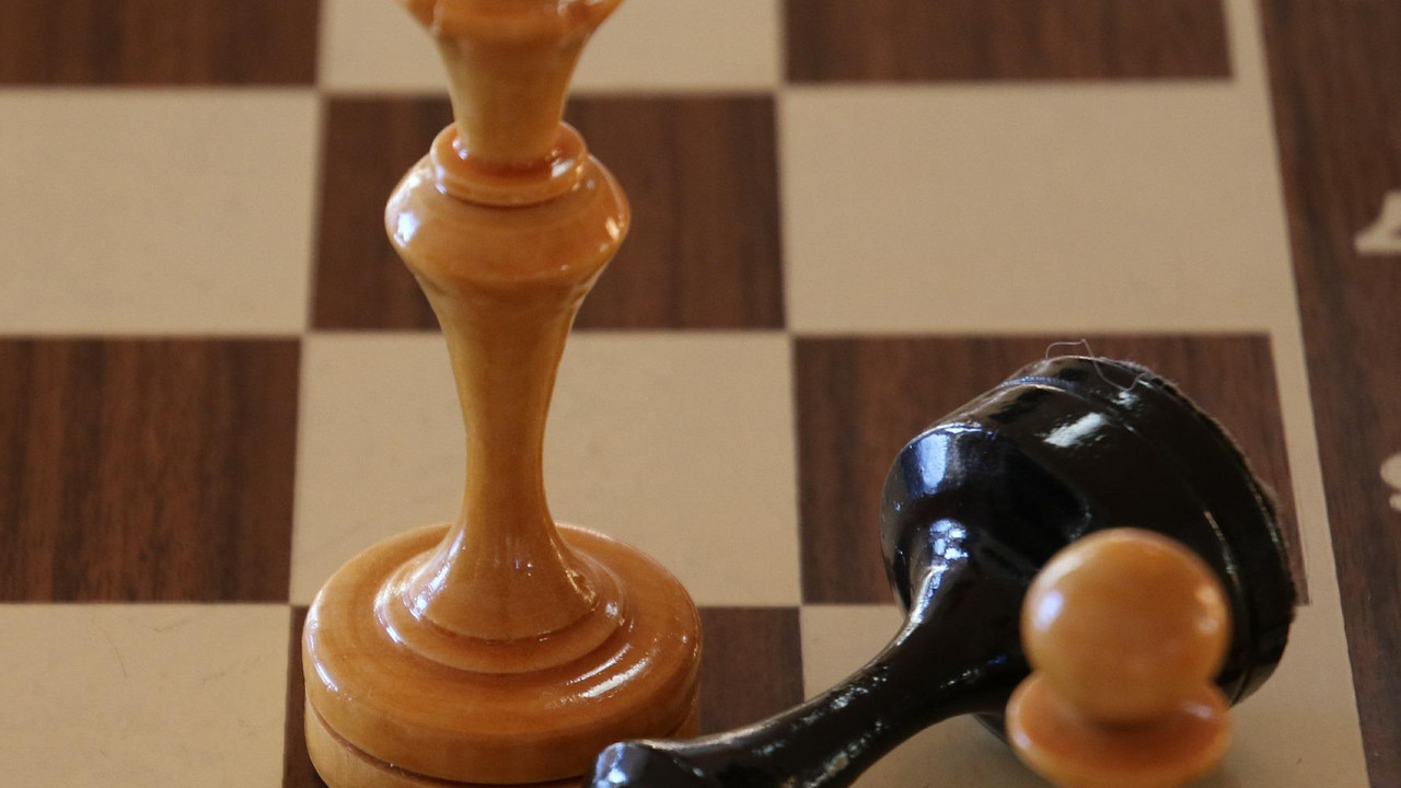 scacchi a FERMO: un pomeriggio di gioco e strategia al GIRASOLE scacchi a FERMO: un pomeriggio di gioco e strategia al GIRASOLE