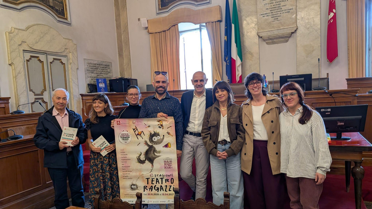 teatro ragazzi: la 43ª stagione al via in dodici comuni di ANCONA teatro ragazzi: la 43ª stagione al via in dodici comuni di ANCONA